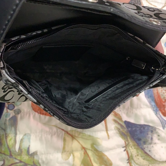 Small Purse - Picture 4 of 4